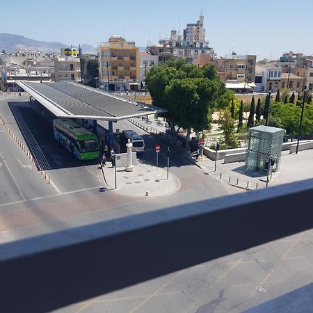 Downtown Living By 'Flats Nicosia'アパートメント エクステリア 写真